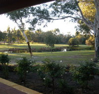 Grandis Cottages - Mackay Tourism