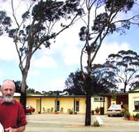 Lake Grace Saltbush Inn - Mackay Tourism
