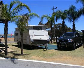 Murchison River Caravan Park - Mackay Tourism 1