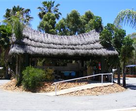 Murchison River Caravan Park - Mackay Tourism 2