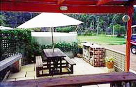 Nornalup Riverside Chalets - Mackay Tourism 1
