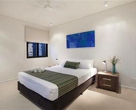 Absolute Waterfront Luxury Apartments - Mackay Tourism 7