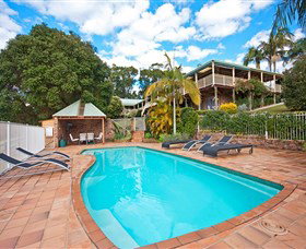 The Acreage Luxury B&B And Guesthouse - Mackay Tourism 3