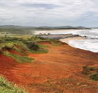 Lake Arragan and Red Cliff campgrounds - Mackay Tourism
