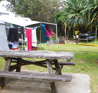 Sandon River campground - Mackay Tourism
