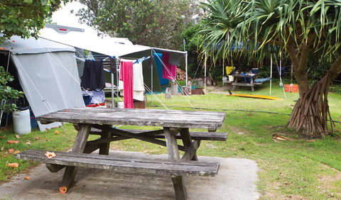 Sandon River Campground - Mackay Tourism 0