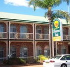 Hamiltons Henry Parkes Motor Inn - Mackay Tourism