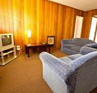 Snowy Mountains Motel - Adaminaby - Mackay Tourism