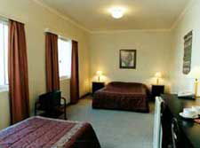 Hotel Tasmania - Mackay Tourism 1