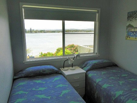 Leisure-lee Holiday Apartments - Mackay Tourism 2