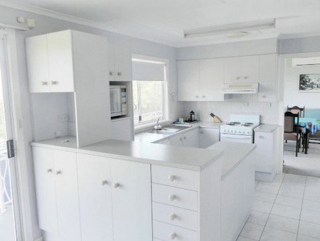 Leisure-lee Holiday Apartments - Mackay Tourism 4