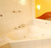  Colonial Motel Richmond - Mackay Tourism