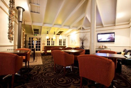 Cedar Creek Lodges - Mackay Tourism 2