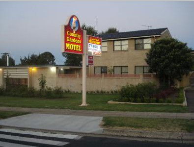 Country Gardens Motel Coonabarabran - Mackay Tourism 0