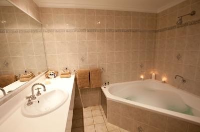 Endeavour Court Motor Inn - Mackay Tourism 4