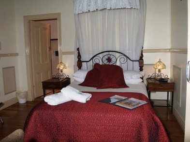 The Lodge Outback Motel - Mackay Tourism 2