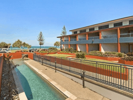 Lennox Point Holiday Apartments - Mackay Tourism 2