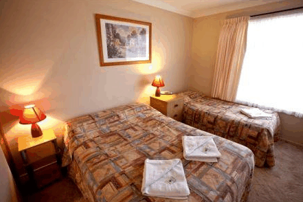 Manera Heights Country Living - Mackay Tourism