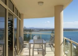 Northpoint Luxury Waterfront Apartments - Mackay Tourism 3