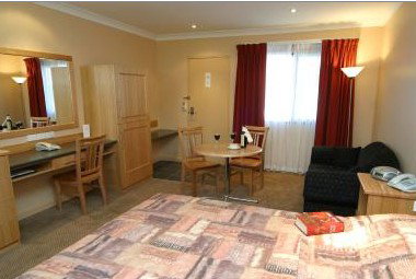 Best Western Sunseeker Motor Inn - Mackay Tourism 0