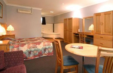 Best Western Sunseeker Motor Inn - Mackay Tourism 1