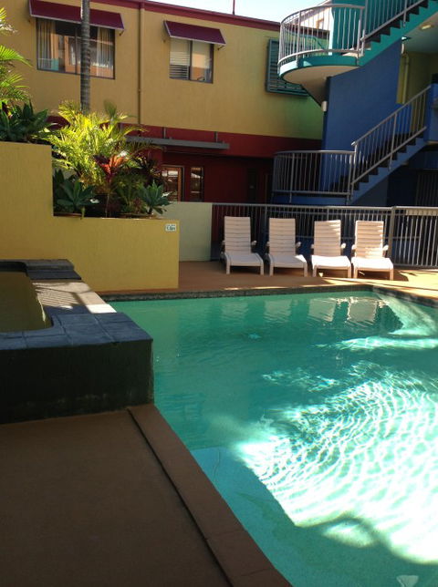 Coolum Beach Resort - Mackay Tourism 3
