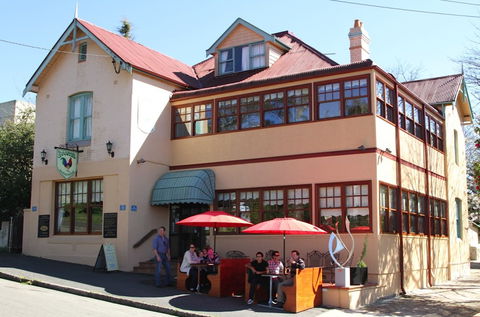 Jamison House And The Rooster Restaurant - Mackay Tourism 0