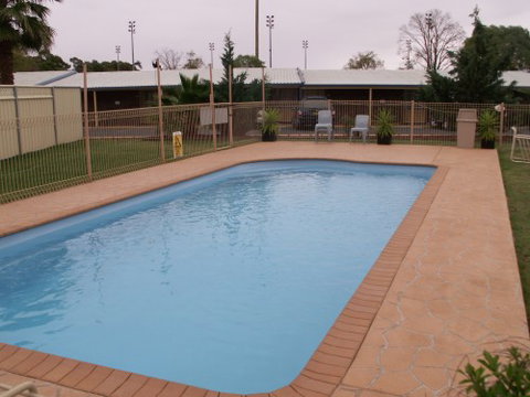 Parkview Motor Inn - Mackay Tourism 1