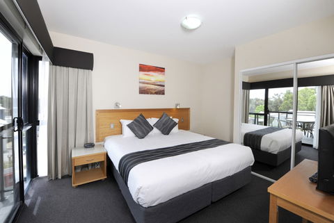 Assured Ascot Quays Apartment Hotel - Mackay Tourism 3