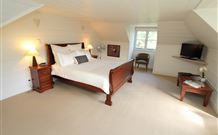 Fitzroy Inn Historic Retreat - Mittagong - Mackay Tourism 1