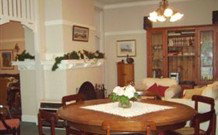 Tree Tops Guesthouse - Mackay Tourism 0
