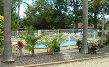 Costa Rica Resort Motel - South - Mackay Tourism 3