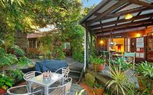 Bamboo Cottage - Mackay Tourism 6