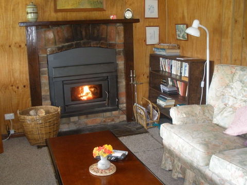 Fairview Farm Cottages - Mackay Tourism 2