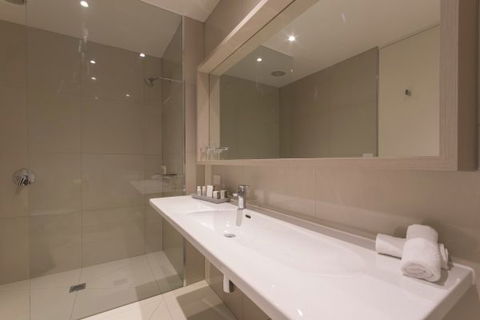 Flinders Hotel - Mackay Tourism 9