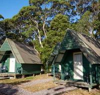 Strahan YHA - Mackay Tourism