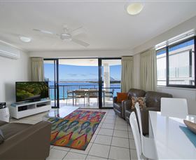 Windward Passage, Golden Beach - Mackay Tourism 3