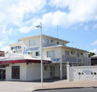 Endeavour Inn Emu Park - Mackay Tourism
