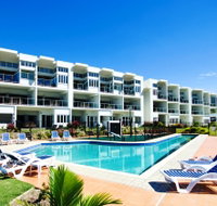 Beachside Magnetic Harbour Apartments - Mackay Tourism