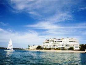 Las Rias Luxury Apartments - Mackay Tourism 0