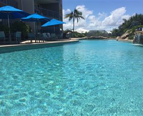 Endless Summer Resort Coolum Beach - Mackay Tourism 0