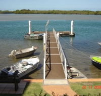 On The River Holiday Apartments - Mackay Tourism