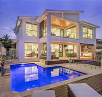 Pasadena Point at Vogue Holiday Homes - Mackay Tourism