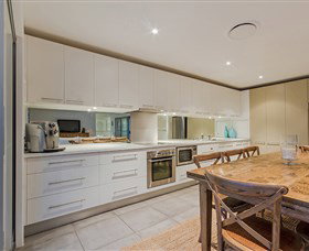 Malibu Shores At Vogue Holiday Homes - Mackay Tourism 2