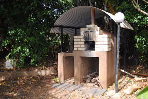 East Arnhem Real Estate - 41 Wuyal Road, Nhulunbuy  NT  0880 - Mackay Tourism 12