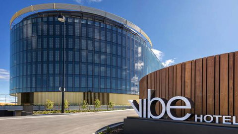 Vibe Hotel Canberra - Mackay Tourism 0