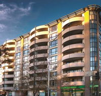 Medina Serviced Apartments Canberra James Court - Mackay Tourism