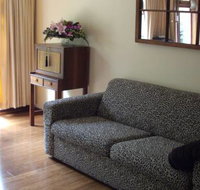 Canberra Retreat Bed and Breakfast - Mackay Tourism