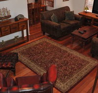 The Pommy Tree Bed and Breakfast - Mackay Tourism
