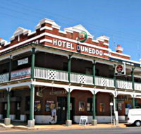 Hotel Dunedoo  - Mackay Tourism
